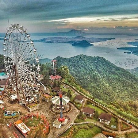 R&A Staycation At Wind Residence Tagaytay City Exterior photo